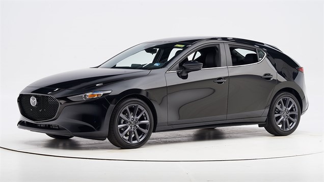 2019 Mazda 3 4-door hatchback
